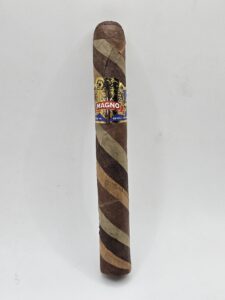 MAGNO FOUR LEAF CLOVER